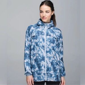 Lululemon Miss Misty Rain jacket